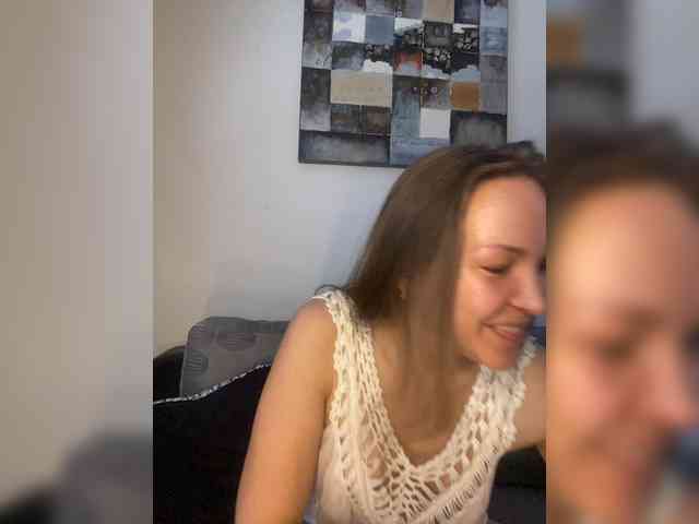 Alisasqrl Live Webcam on BongaCams