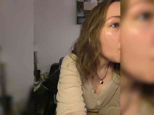 Modelo: Alisasqrl