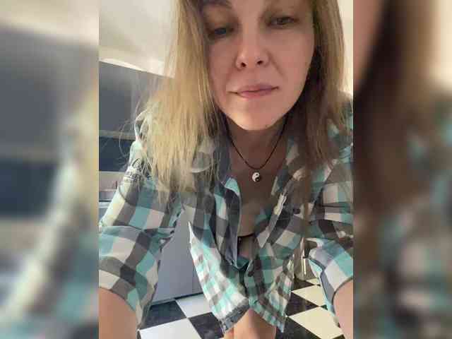 Alisasqrl webcam