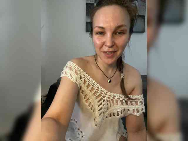 Alisasqrl webcam