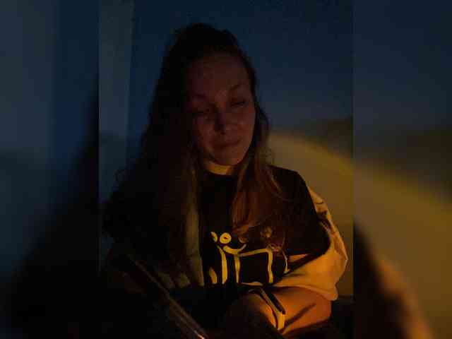 Alisasqrl Live Webcam on BongaCams