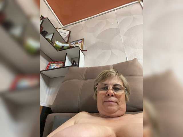 Sexi45 live cam on BongaCams