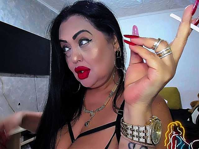 brendaxxx1 live cam on BongaCams