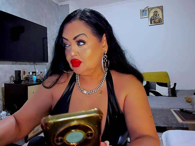 brendaxxx1 live cam on BongaCams