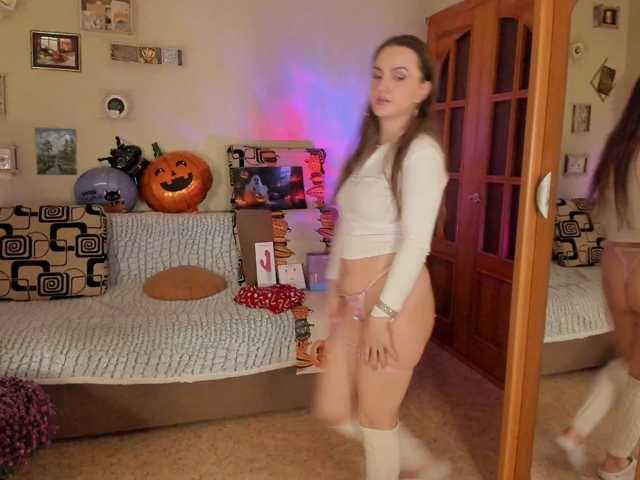 VeronikaNew, en directo ahora en BongaCams