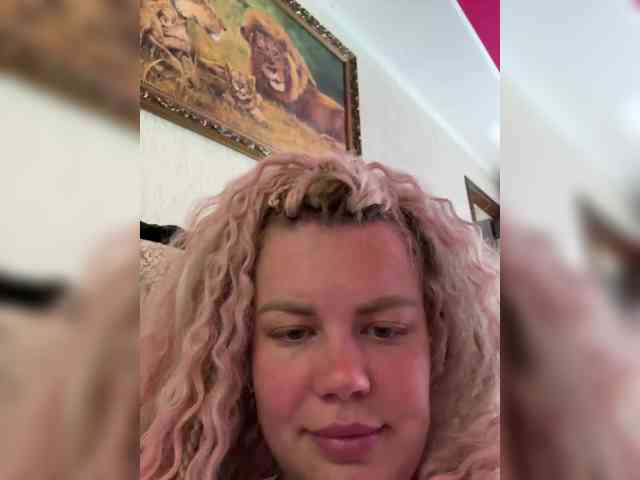 LoveMarin webcam