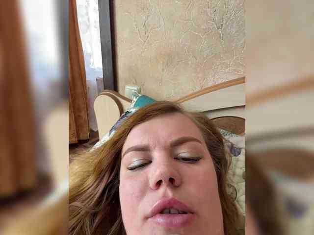 LoveMarin webcam