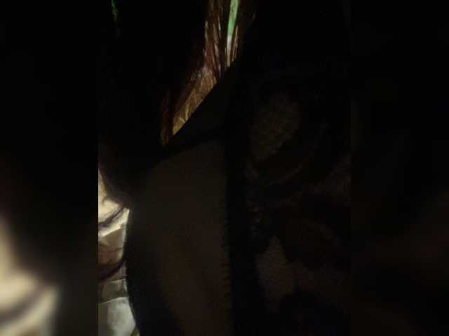 Vishenkakiss live cam on BongaCams