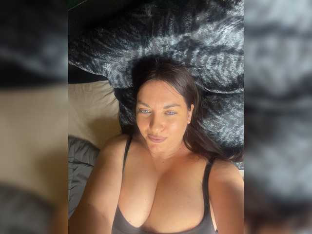 Vishenkakiss live webcam show