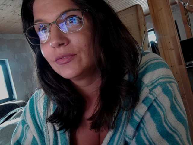 curvyana live cam on BongaCams