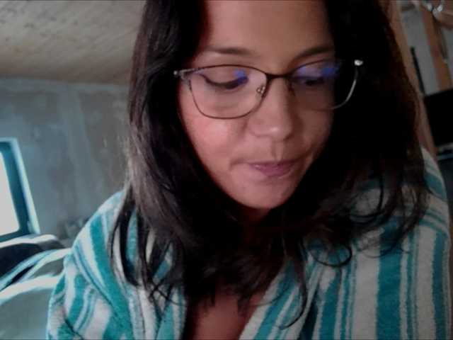 curvyana live cam on BongaCams