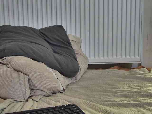 curvyana webcam