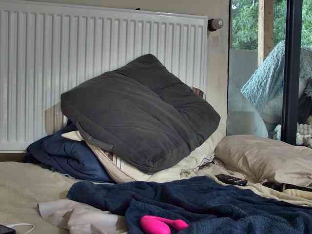 curvyana webcam