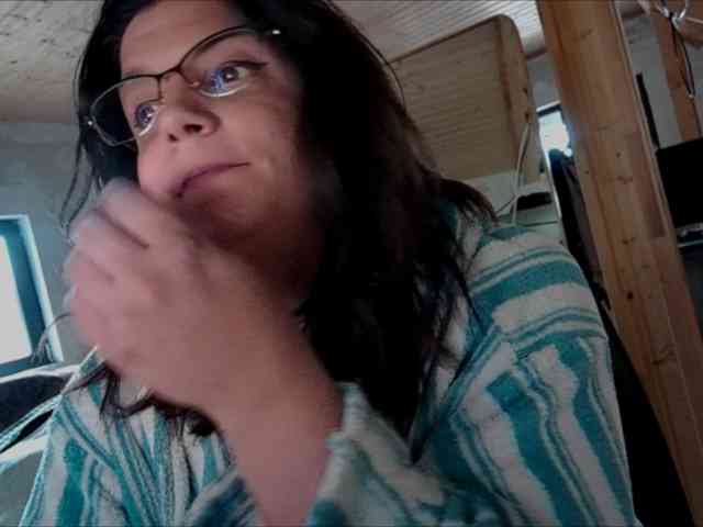 curvyana webcam