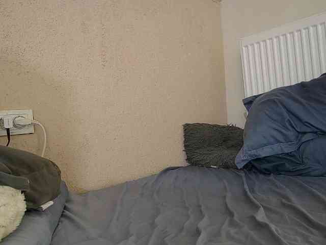 curvyana webcam