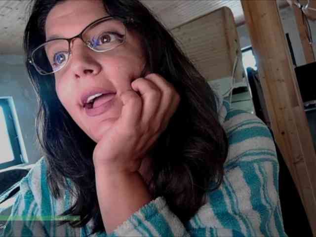 curvyana webcam