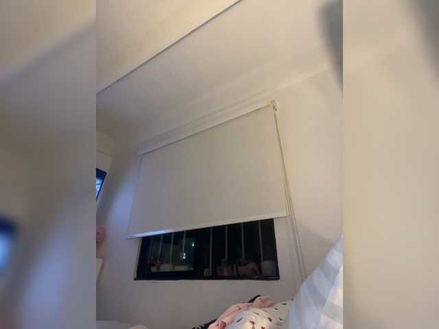 SallyeLeins's BongaCams show and profile