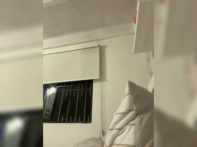 SallyeLeins live cam on BongaCams