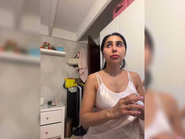 SallyeLeins live cam on BongaCams