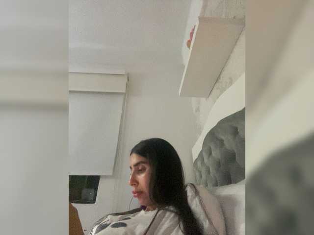 SallyeLeins's BongaCams show and profile