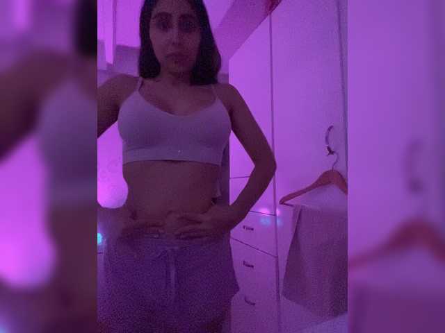 SallyeLeins live cam on BongaCams