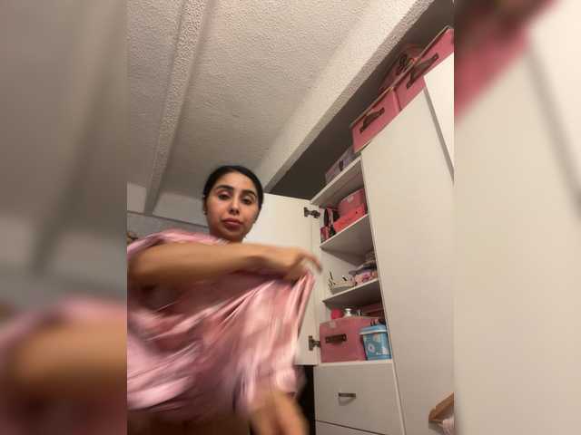 SallyeLeins live cam on BongaCams