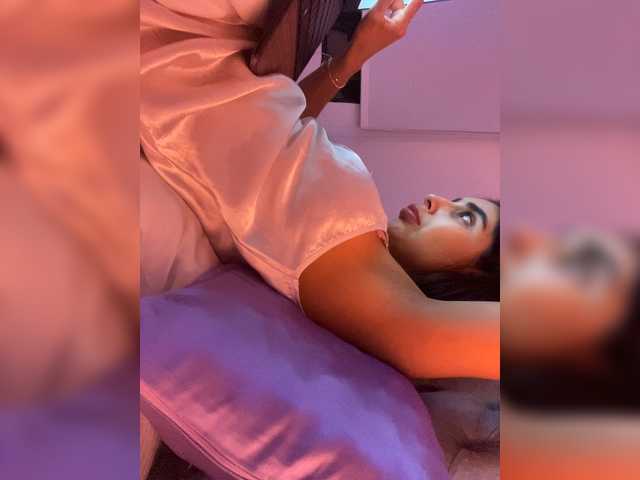 SallyeLeins live cam on BongaCams