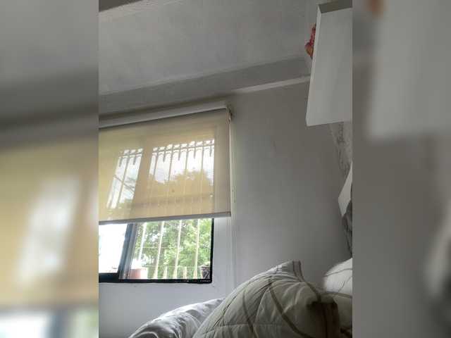 SallyeLeins live cam on BongaCams