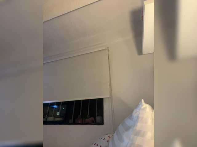 SallyeLeins's BongaCams show and profile