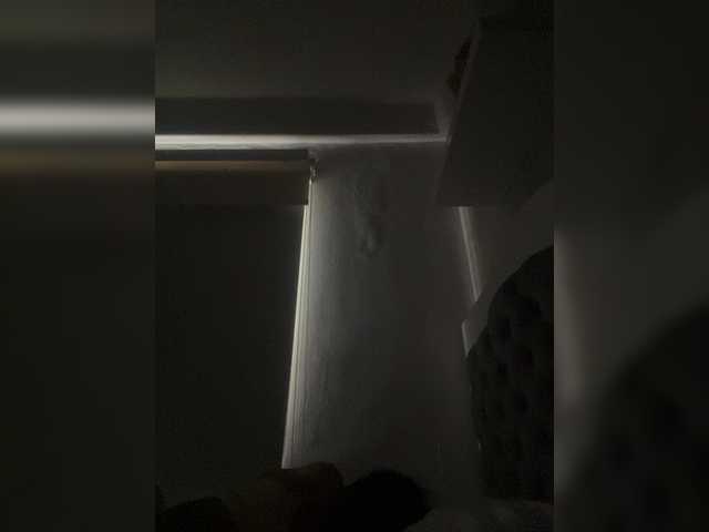 SallyeLeins's BongaCams show and profile