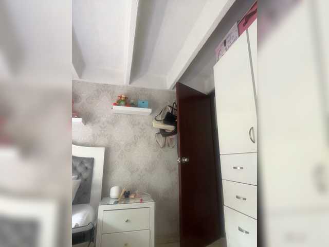 SallyeLeins live cam on BongaCams