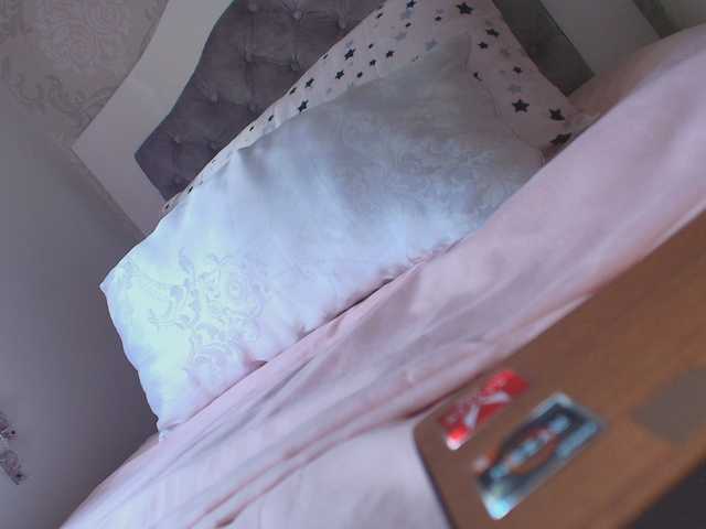 SallyeLeins live cam on BongaCams