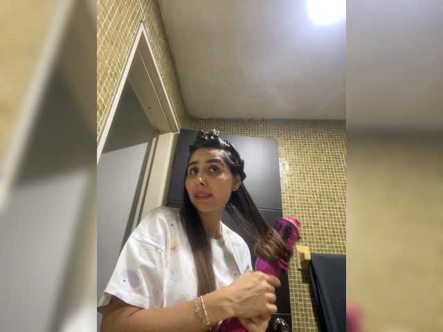 SallyeLeins live cam on BongaCams