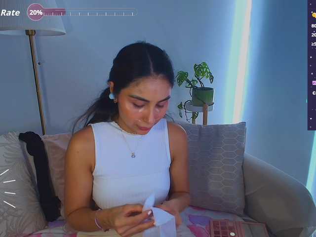 SallyeLeins live cam preview