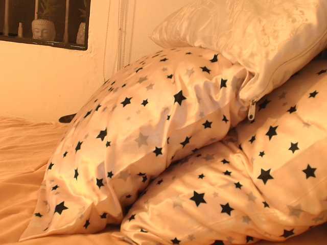 SallyeLeins live cam on BongaCams