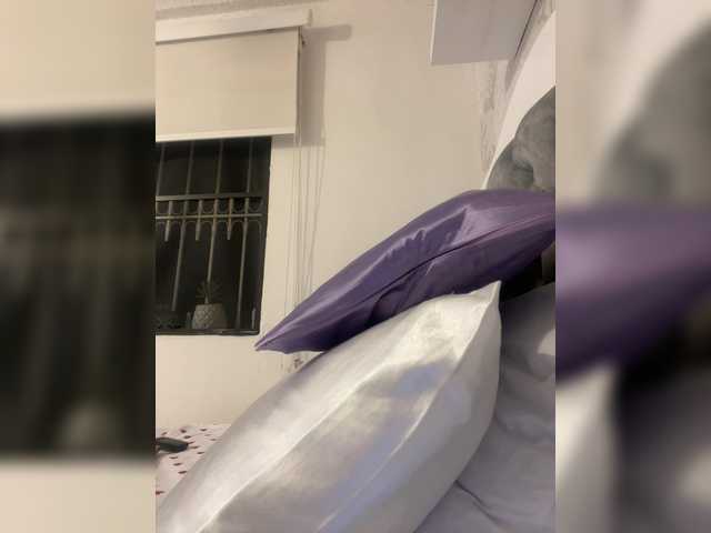 SallyeLeins live cam on BongaCams