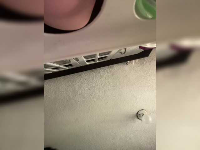 SallyeLeins live webcam show