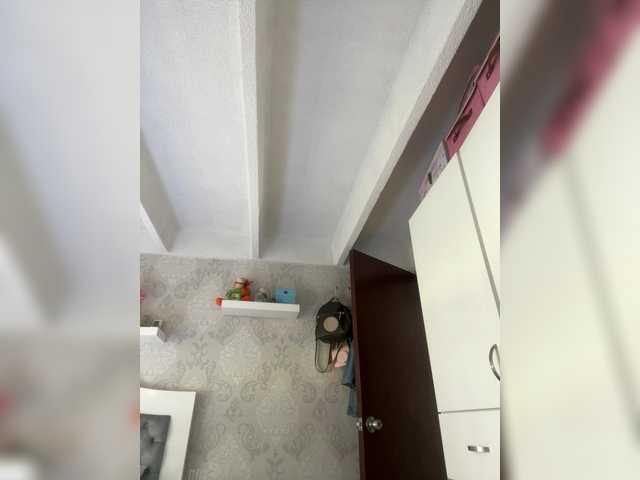 SallyeLeins's BongaCams show and profile