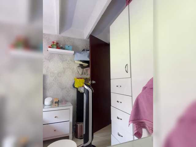 SallyeLeins live cam on BongaCams