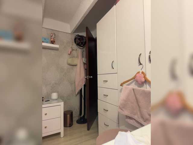SallyeLeins live cam on BongaCams