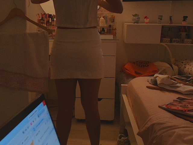 SallyeLeins live webcam show