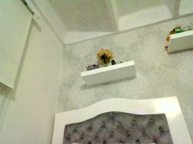 SallyeLeins live webcam show
