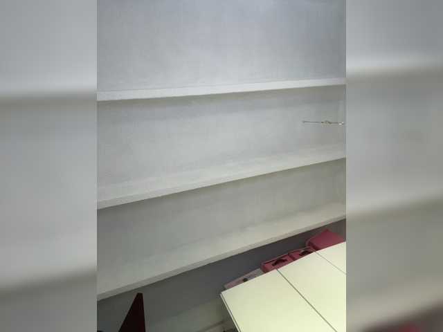 SallyeLeins live cam preview