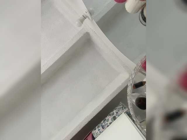 SallyeLeins's BongaCams show and profile