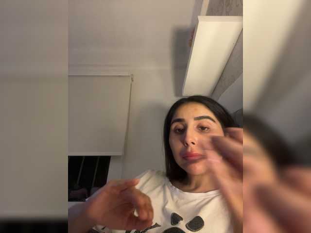 SallyeLeins's BongaCams show and profile