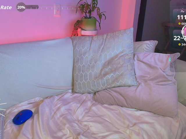 SallyeLeins — live female cam