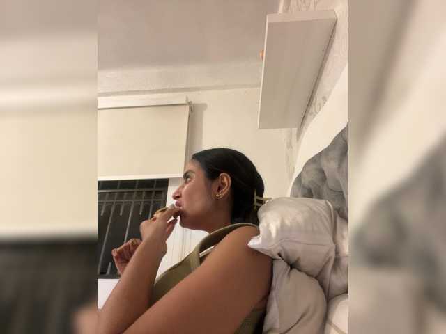 SallyeLeins live cam on BongaCams