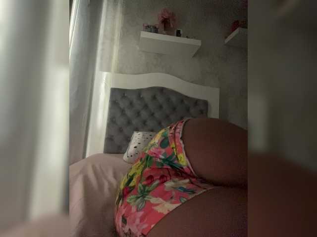 SallyeLeins live webcam show