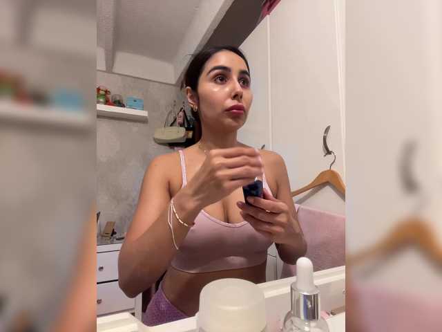 SallyeLeins live cam on BongaCams