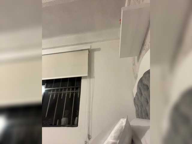 SallyeLeins live cam on BongaCams